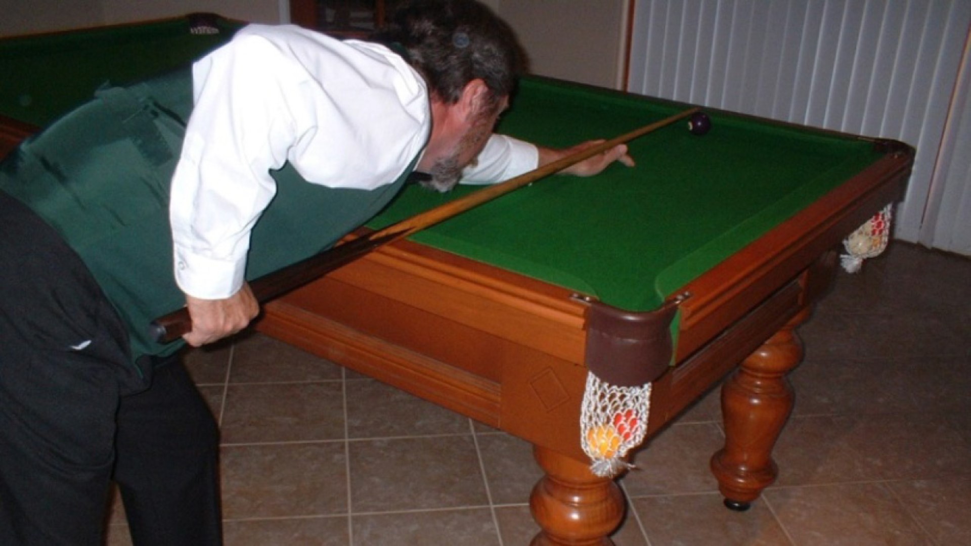 Learn to Play Eight Ball - Aiming and Sighting