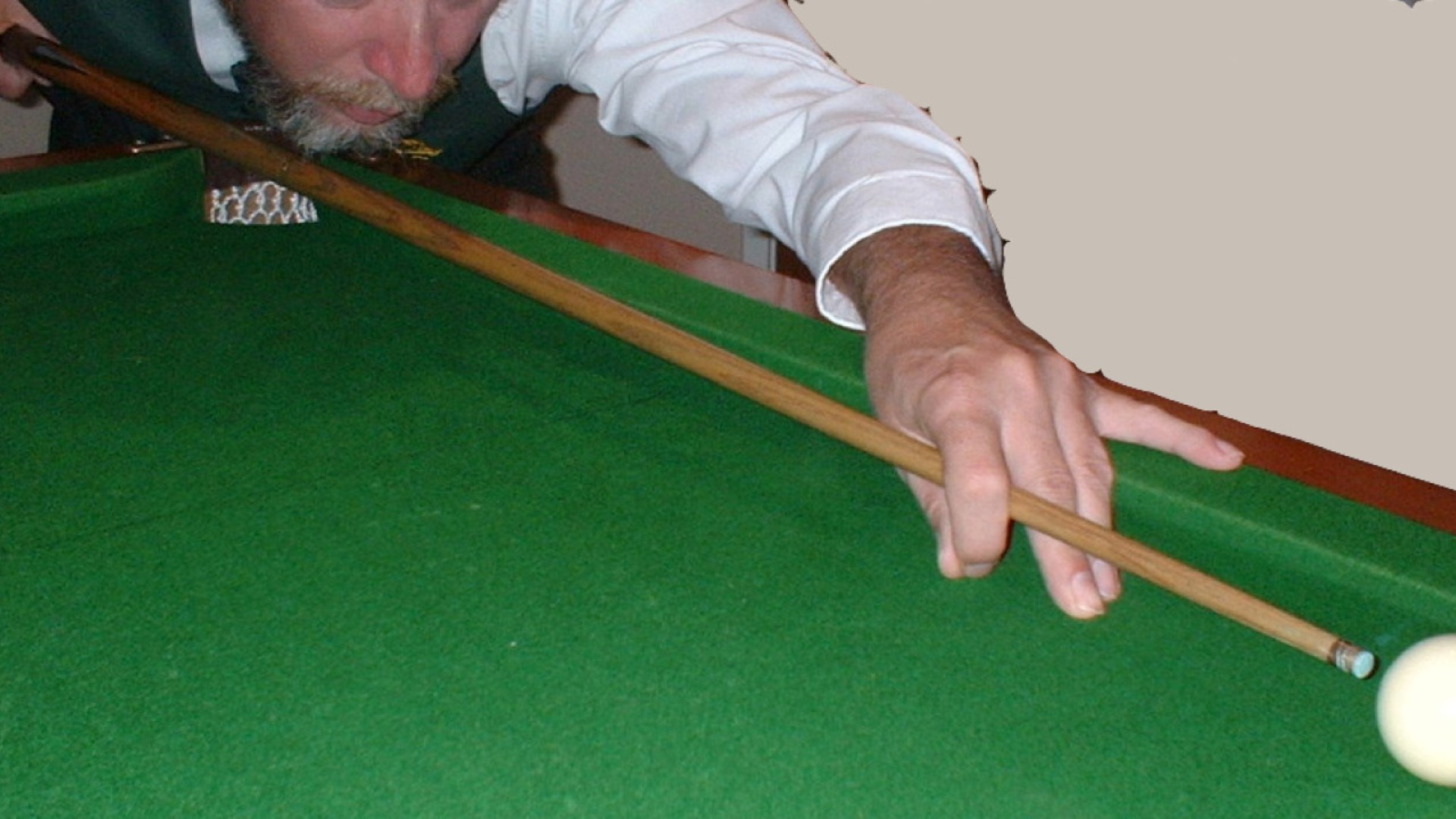 learn to play eight ball better cue ball control 1