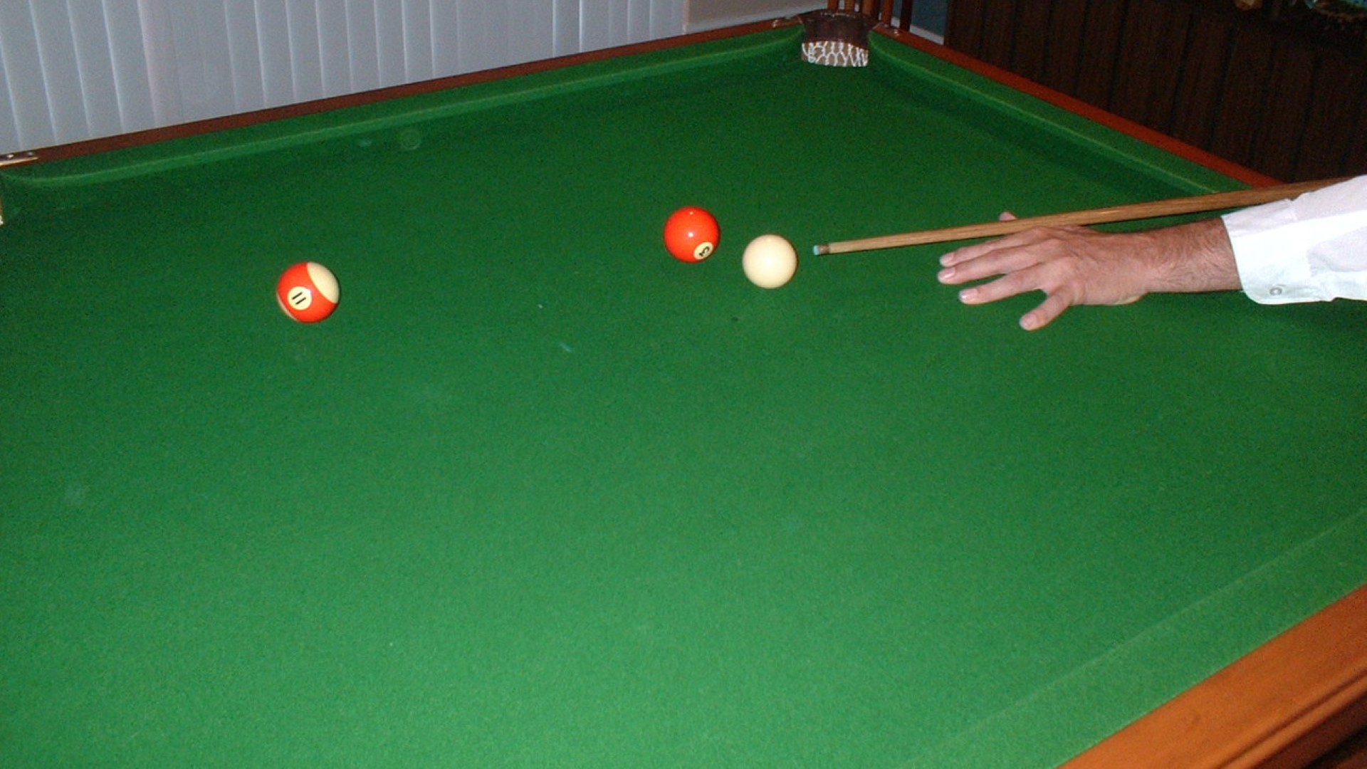 learn to play eight ball striking the ball 1